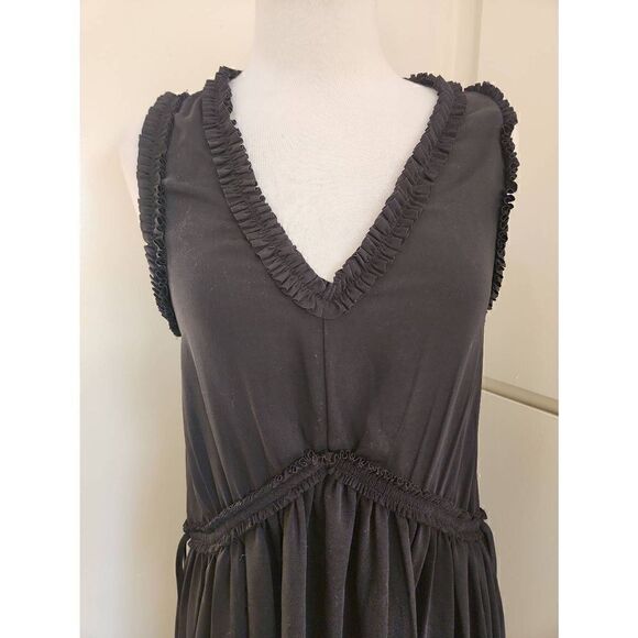 H&M LBD, Sleeveless,  Ruffled at Neckline, Armhole and Waist. Babydoll Style. 
S - Picture 2 of 10